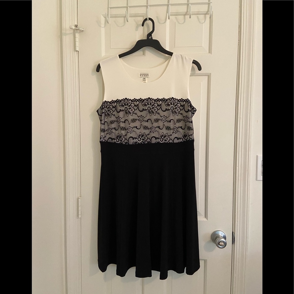 Enfocus Sleeveless Dress 16W Black with White